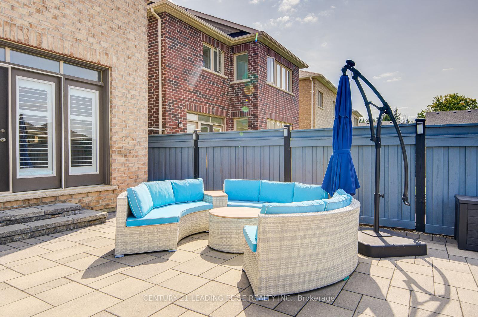 Photo 40 of 127 Warren McBride Crescent, Aurora, Rural Aurora — HOMEH