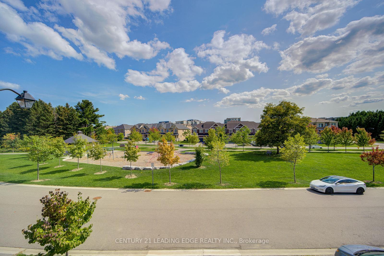 Photo 43 of 127 Warren McBride Crescent, Aurora, Rural Aurora — HOMEH
