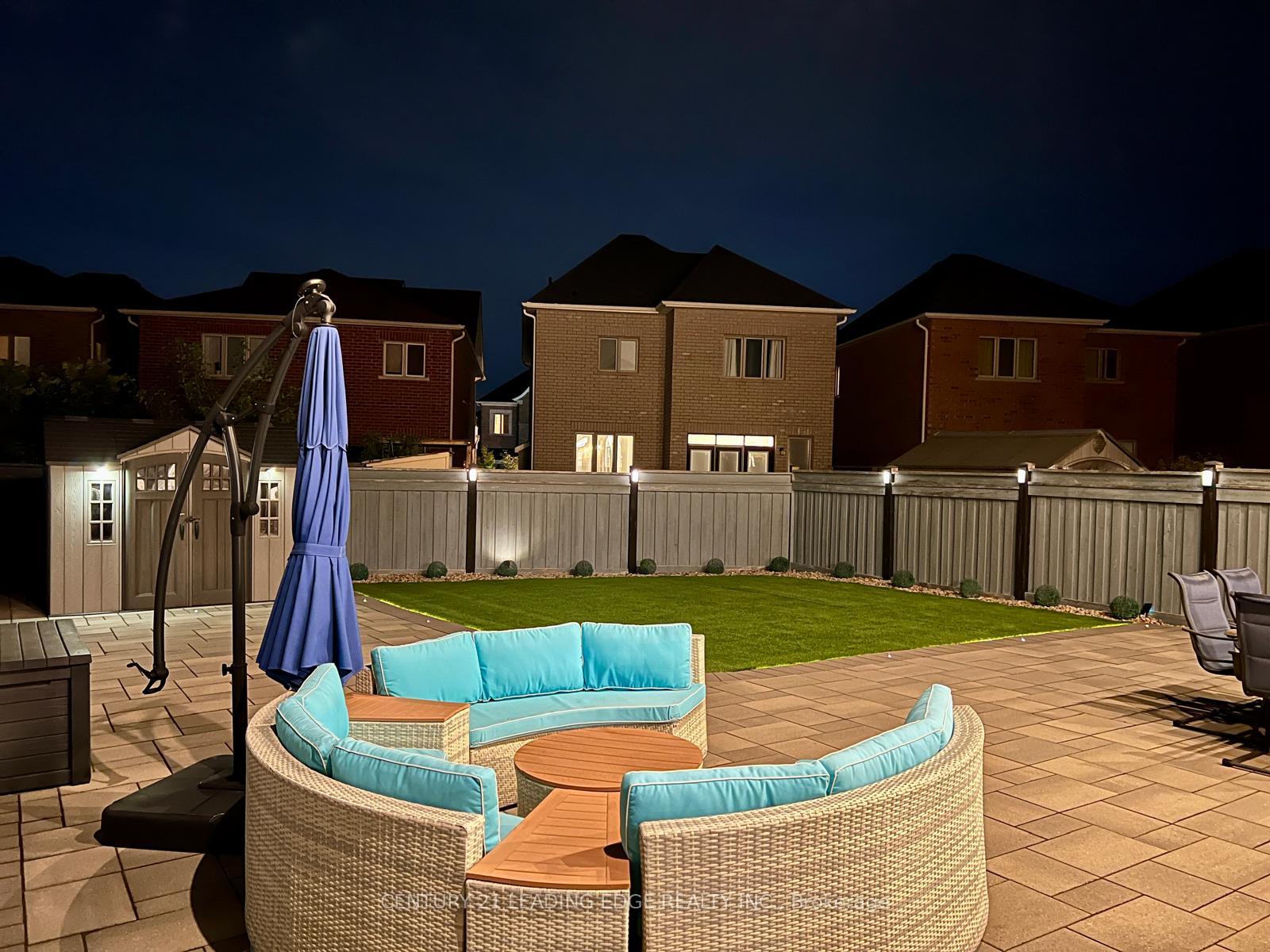 Photo 47 of 127 Warren McBride Crescent, Aurora, Rural Aurora — HOMEH