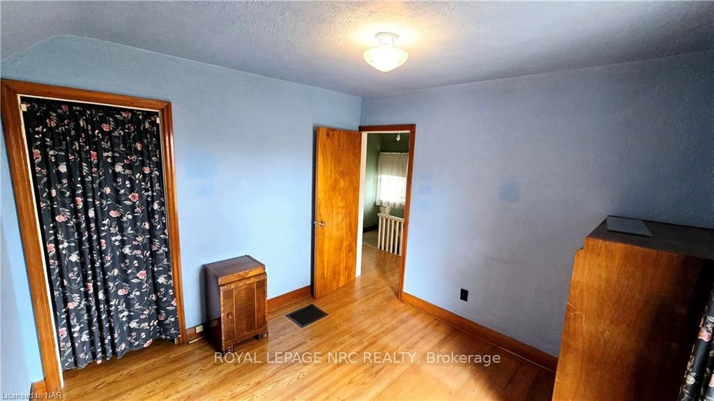 Photo 15 of 28 Myrtle Avenue, Welland, Welland Downtown — HOMEH