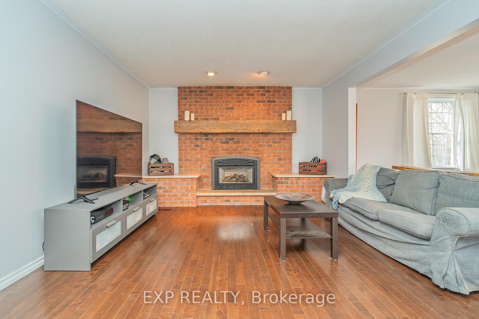 Photo 4 of 8264 15, Beckwith, Beckwith Twp — HOMEH