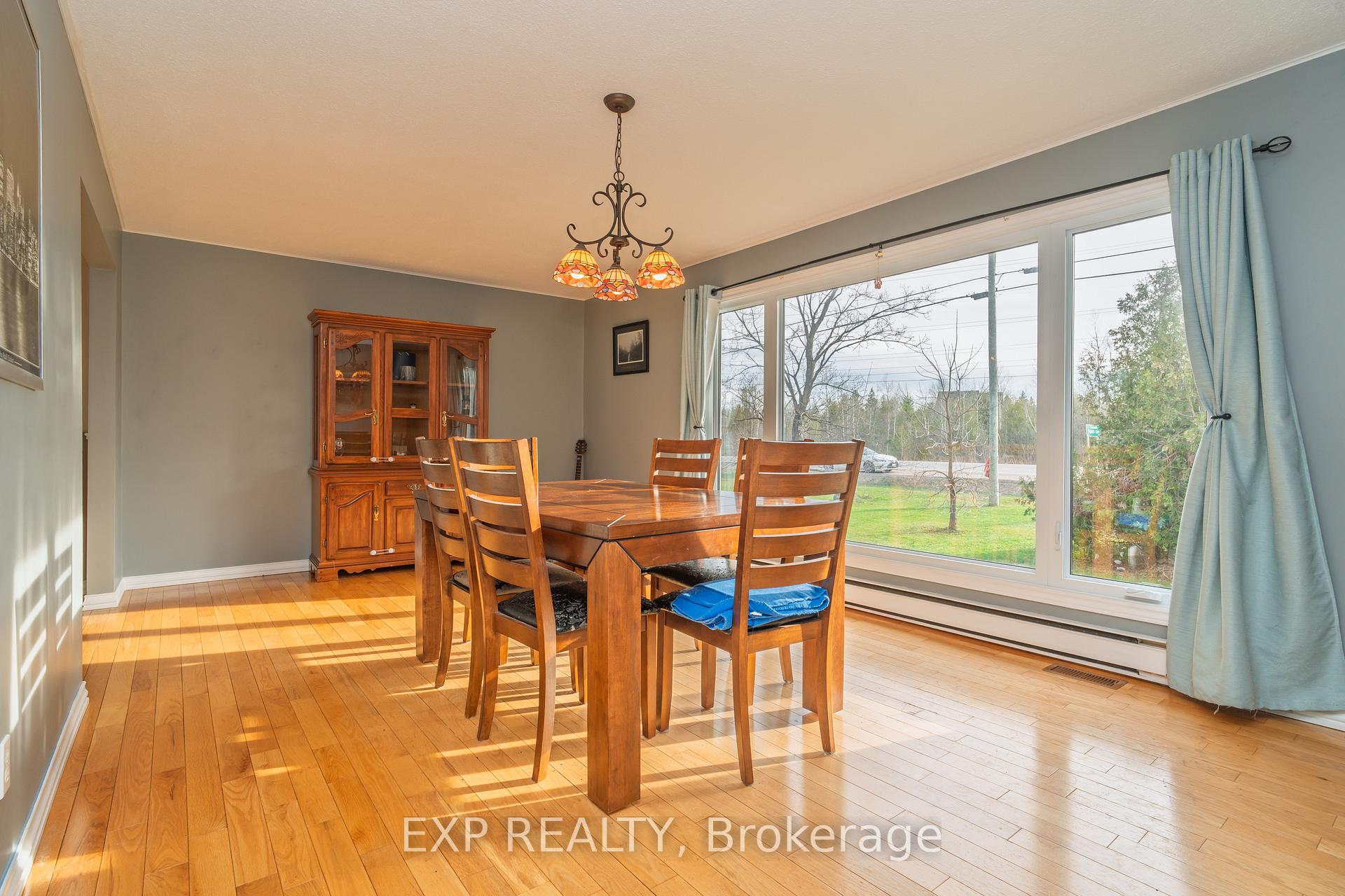 Photo 12 of 8264 15, Beckwith, Beckwith Twp — HOMEH