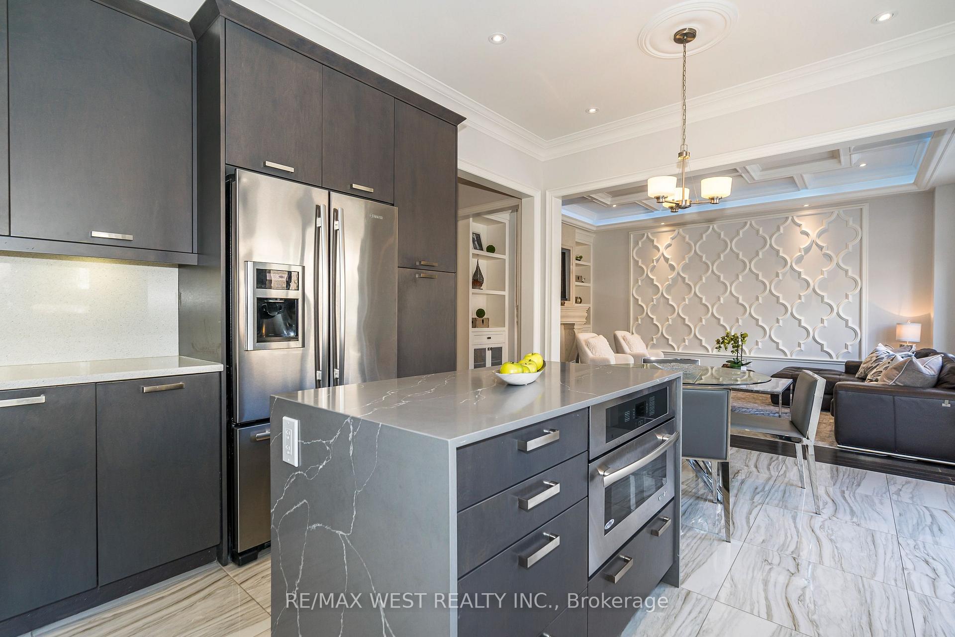 Photo 15 of 30 Garyscholl Road, Vaughan, Vellore Village — HOMEH
