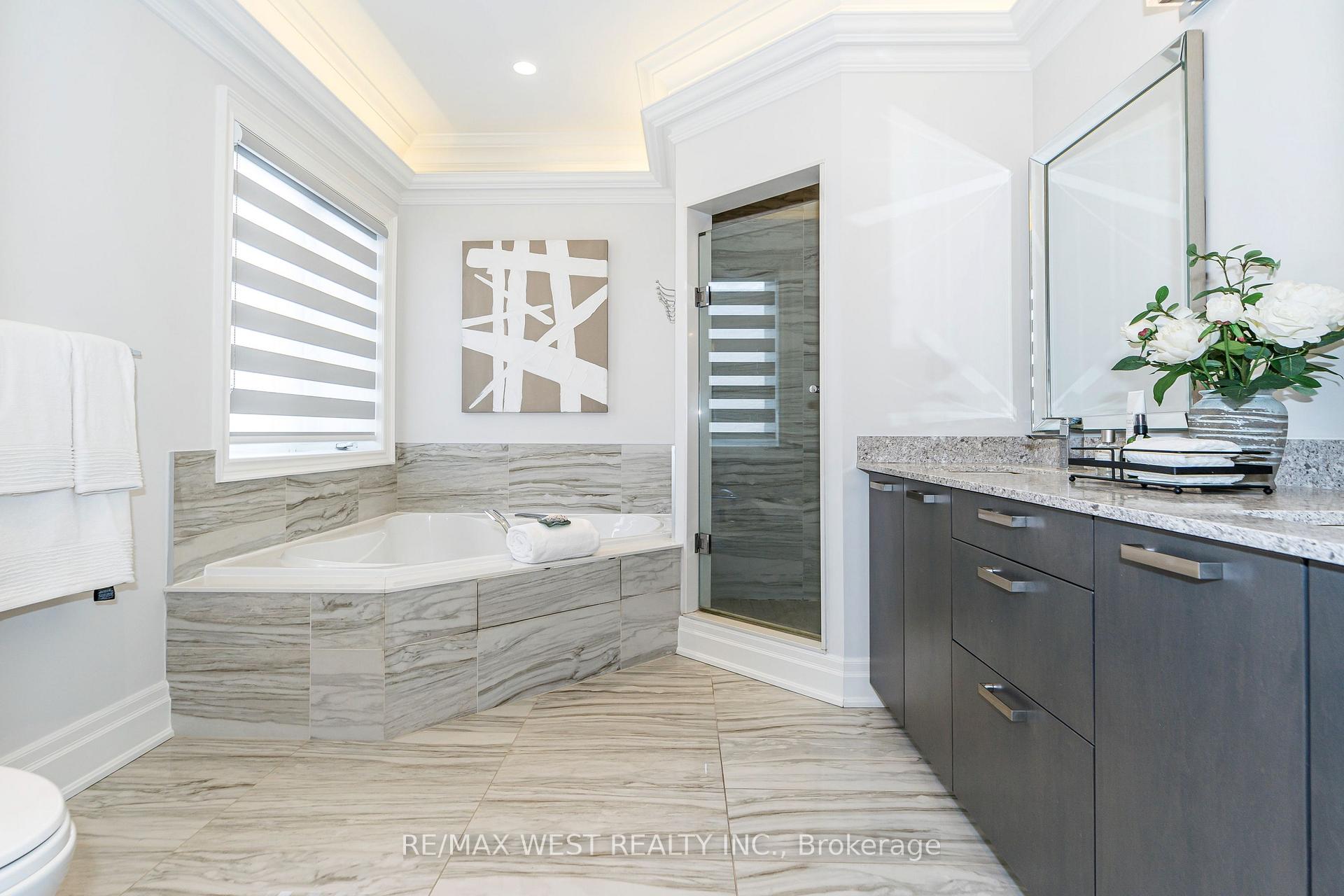Photo 27 of 30 Garyscholl Road, Vaughan, Vellore Village — HOMEH
