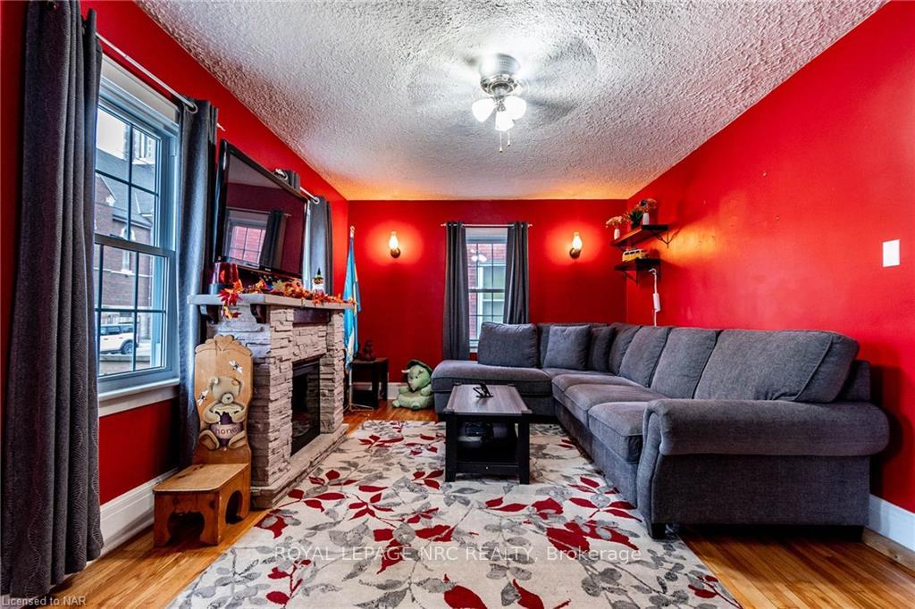 Photo 10 of 93 Griffith Street, Welland, Welland Downtown — HOMEH