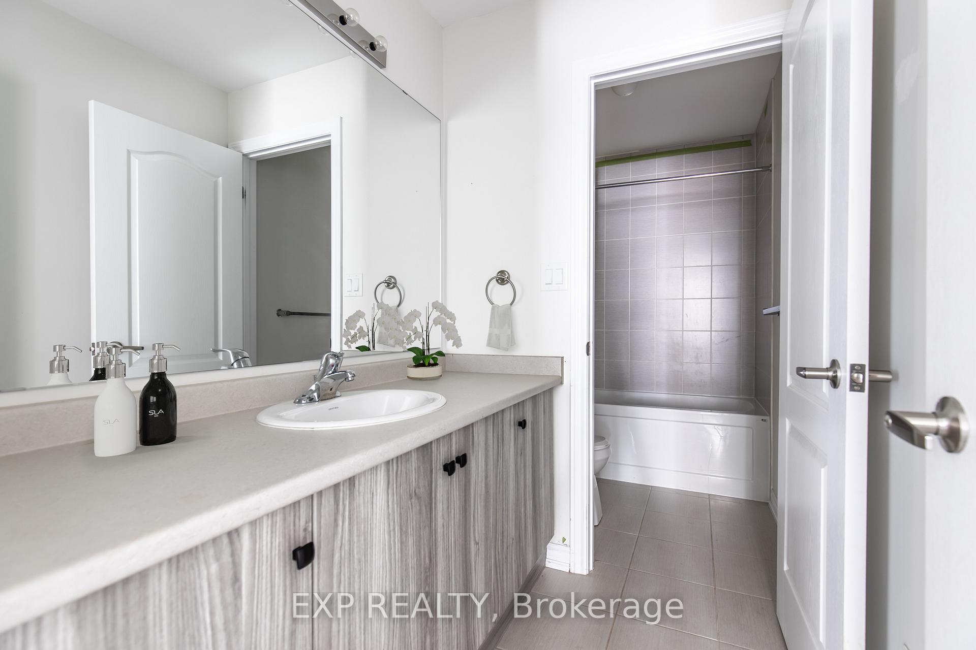 Photo 12 of 103 Tumblewood Place, Welland, Dain City — HOMEH