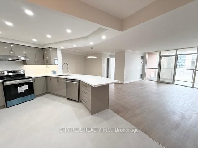 Photo 1 of Unit 817, 3181 Bayview Ave, North York, Bayview Woods-Steeles — HOMEH