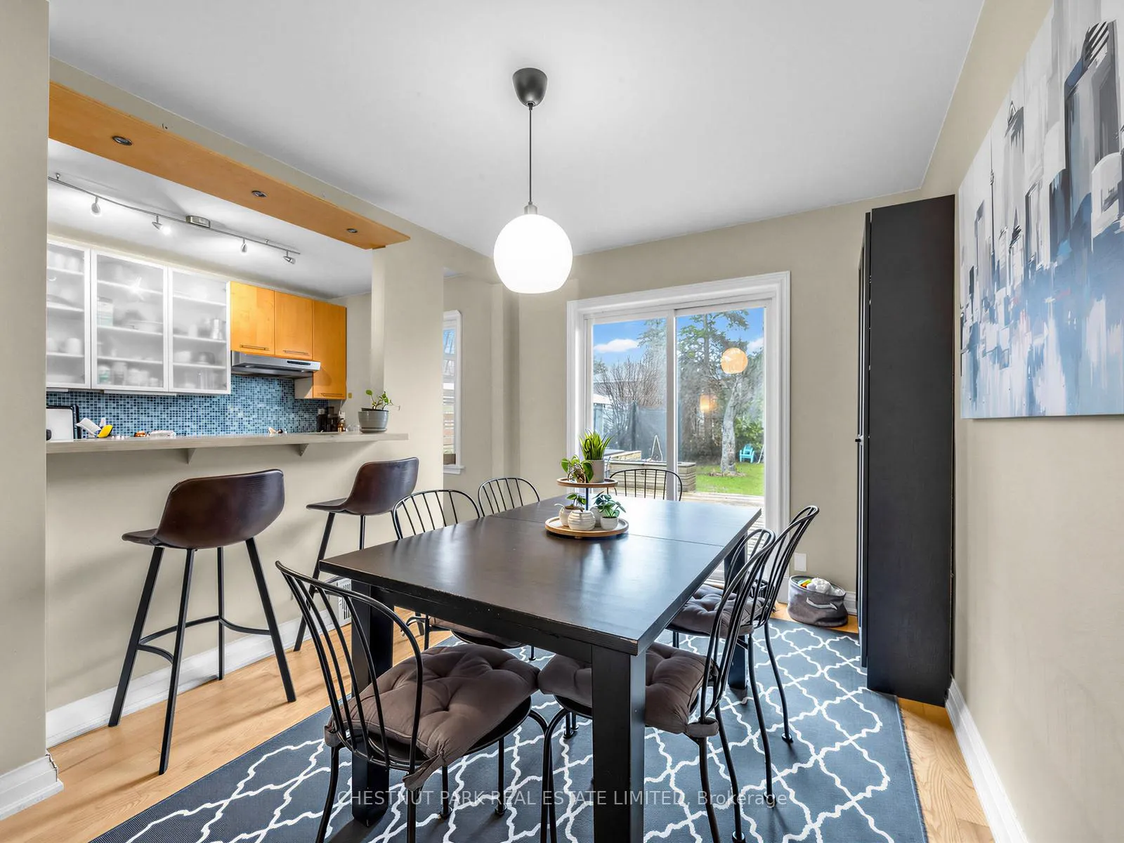 Photo 9 of 246 Donlea Drive, Toronto, Leaside — HOMEH