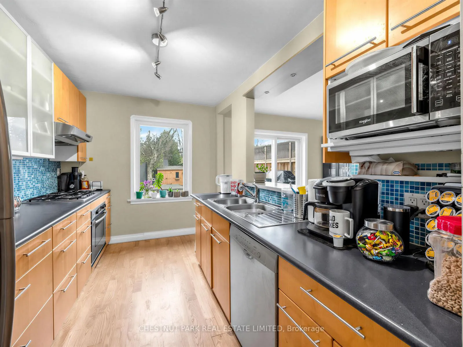 Photo 14 of 246 Donlea Drive, Toronto, Leaside — HOMEH