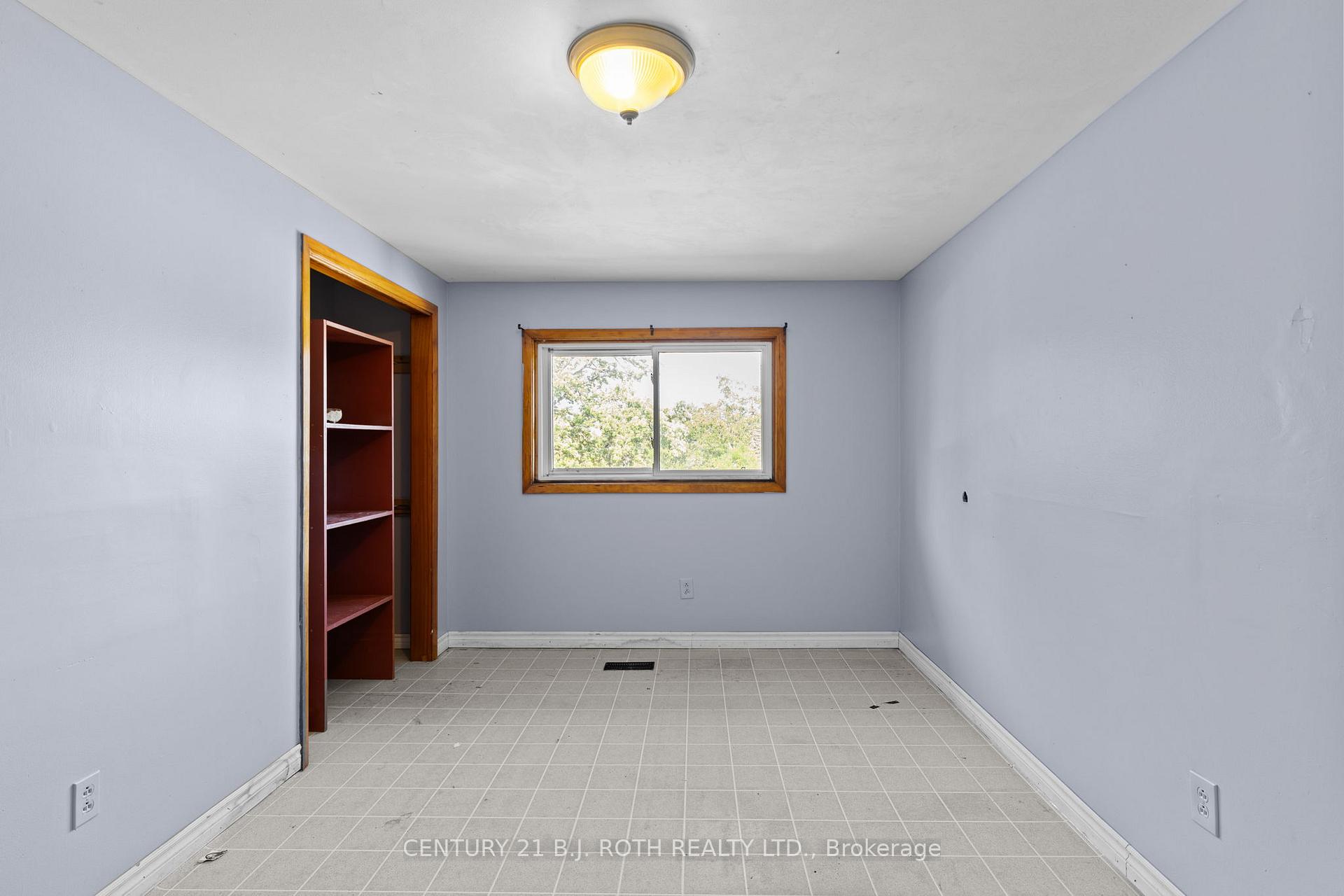 Photo 31 of 15 Cartier Court, Peterborough, Northcrest Ward 5 — HOMEH