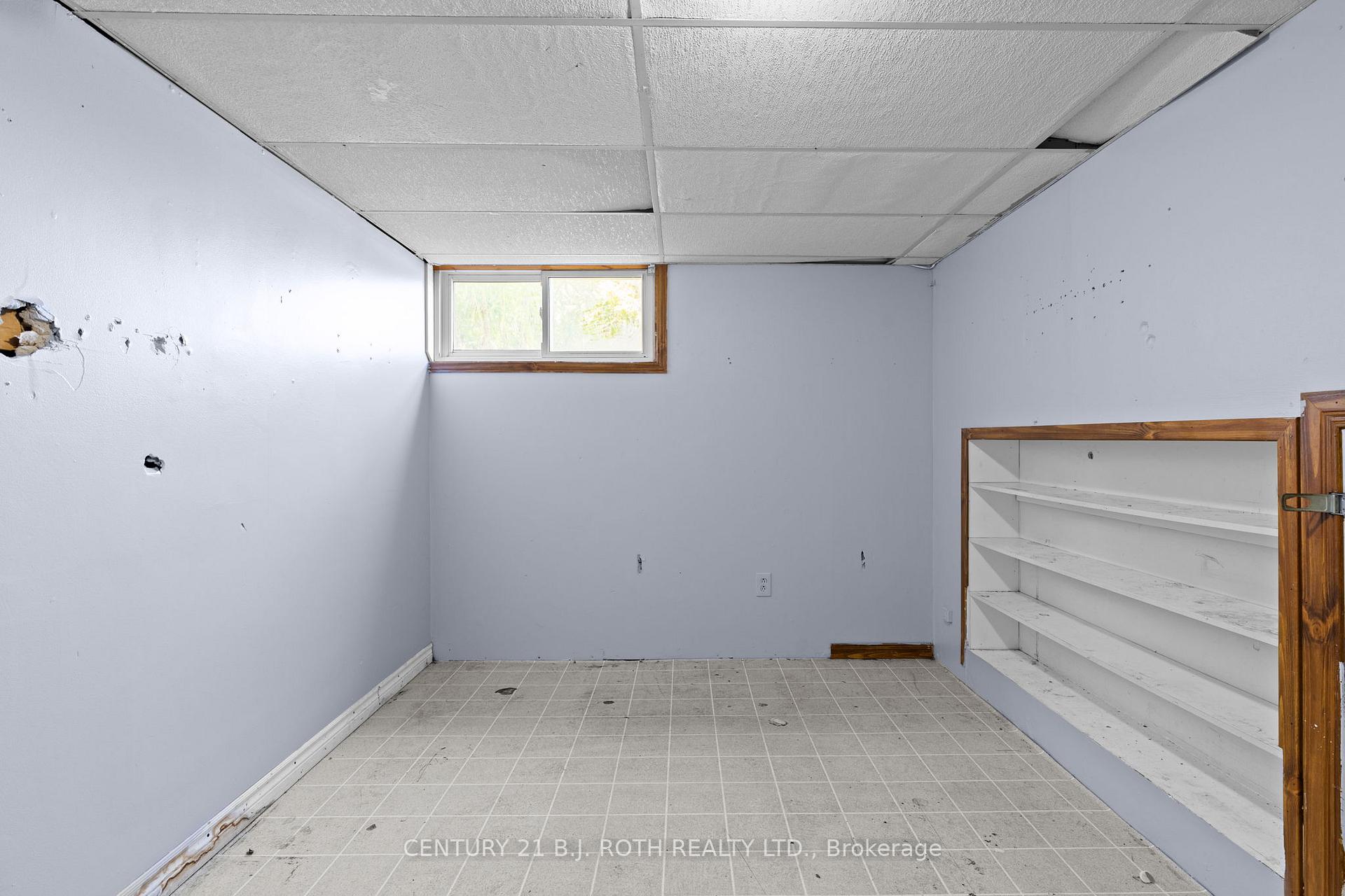 Photo 39 of 15 Cartier Court, Peterborough, Northcrest Ward 5 — HOMEH