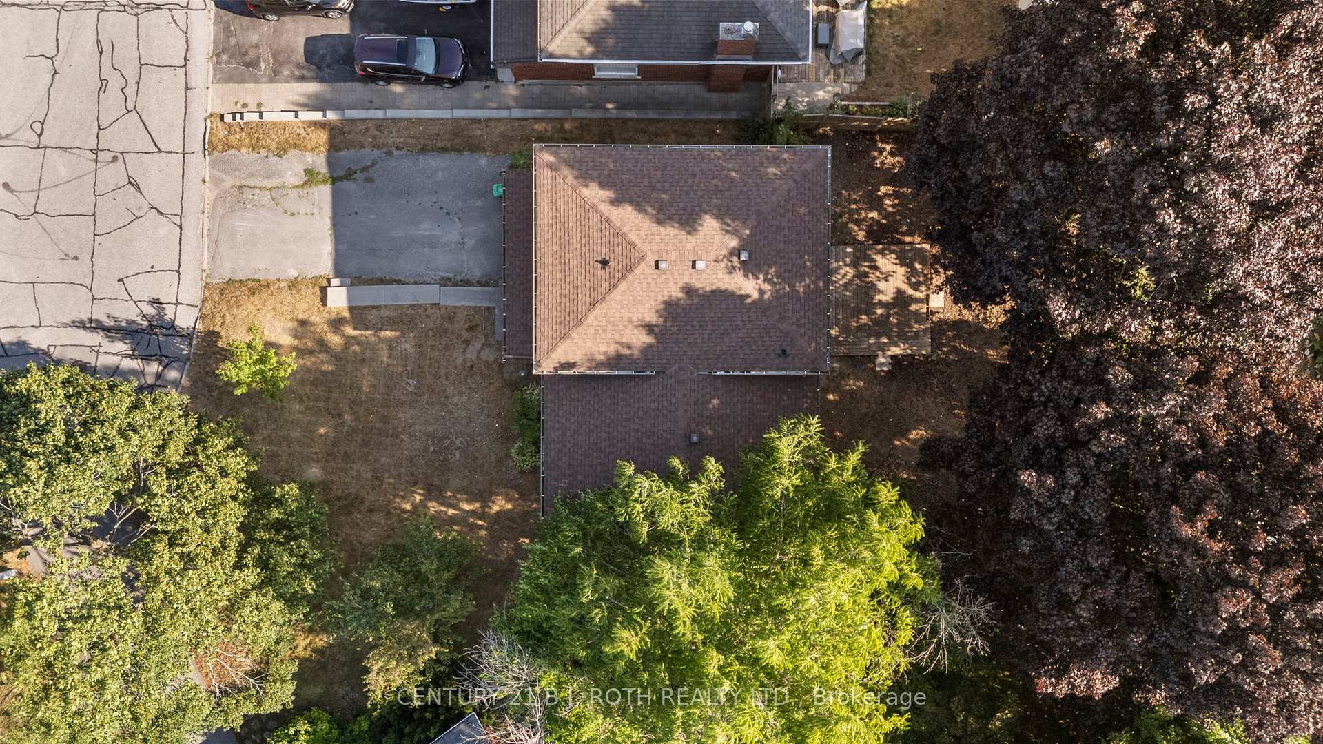 Photo 44 of 15 Cartier Court, Peterborough, Northcrest Ward 5 — HOMEH