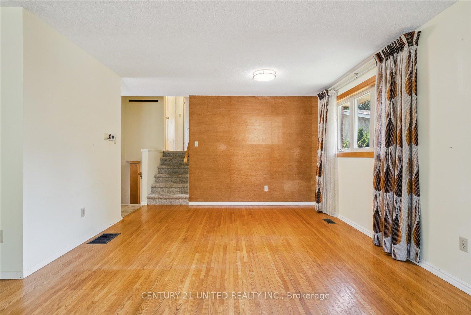 Photo 15 of 1 Fenwood Circle, Peterborough, Monaghan Ward 2 — HOMEH