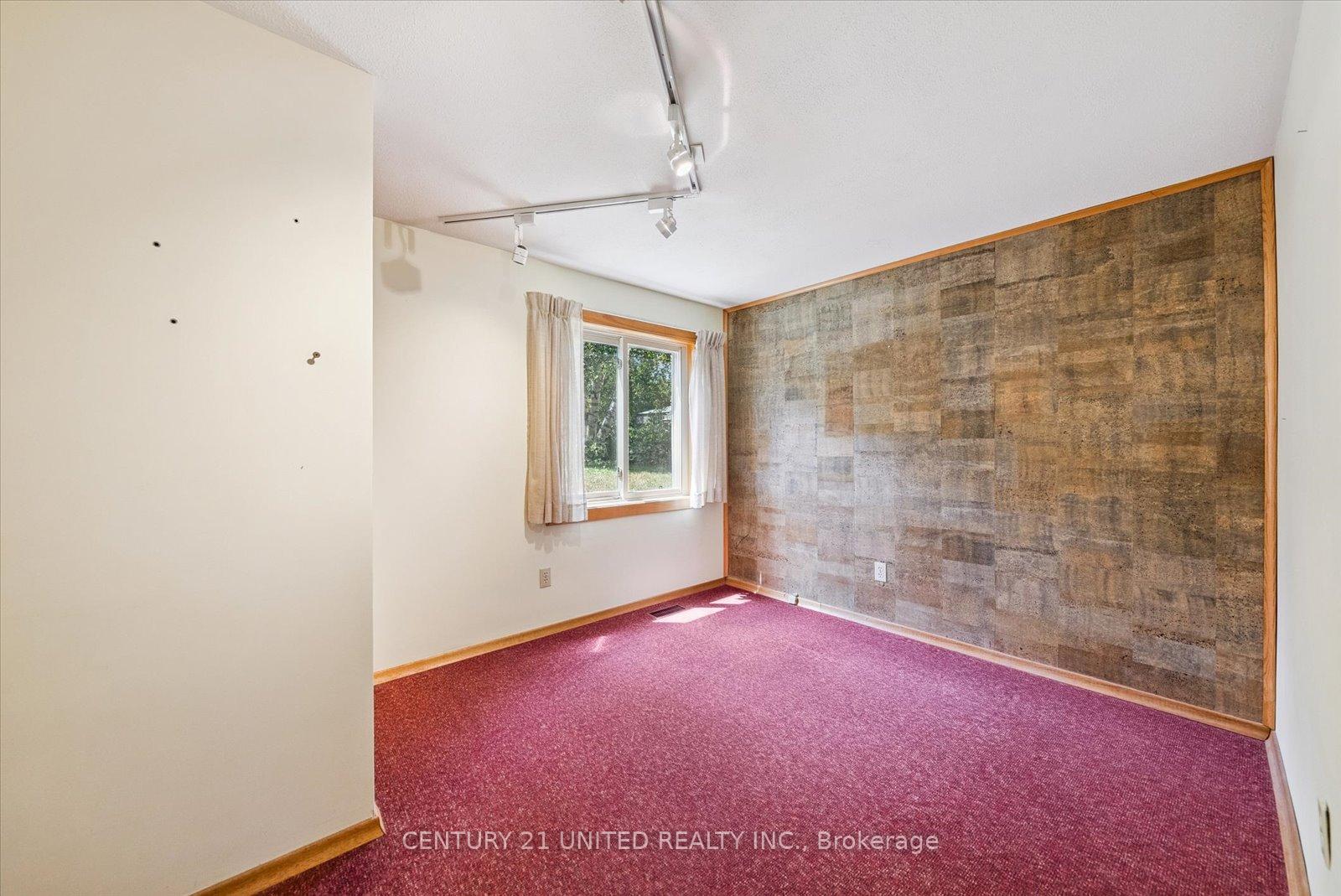 Photo 33 of 1 Fenwood Circle, Peterborough, Monaghan Ward 2 — HOMEH