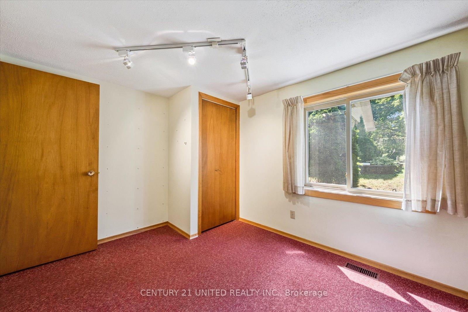 Photo 35 of 1 Fenwood Circle, Peterborough, Monaghan Ward 2 — HOMEH