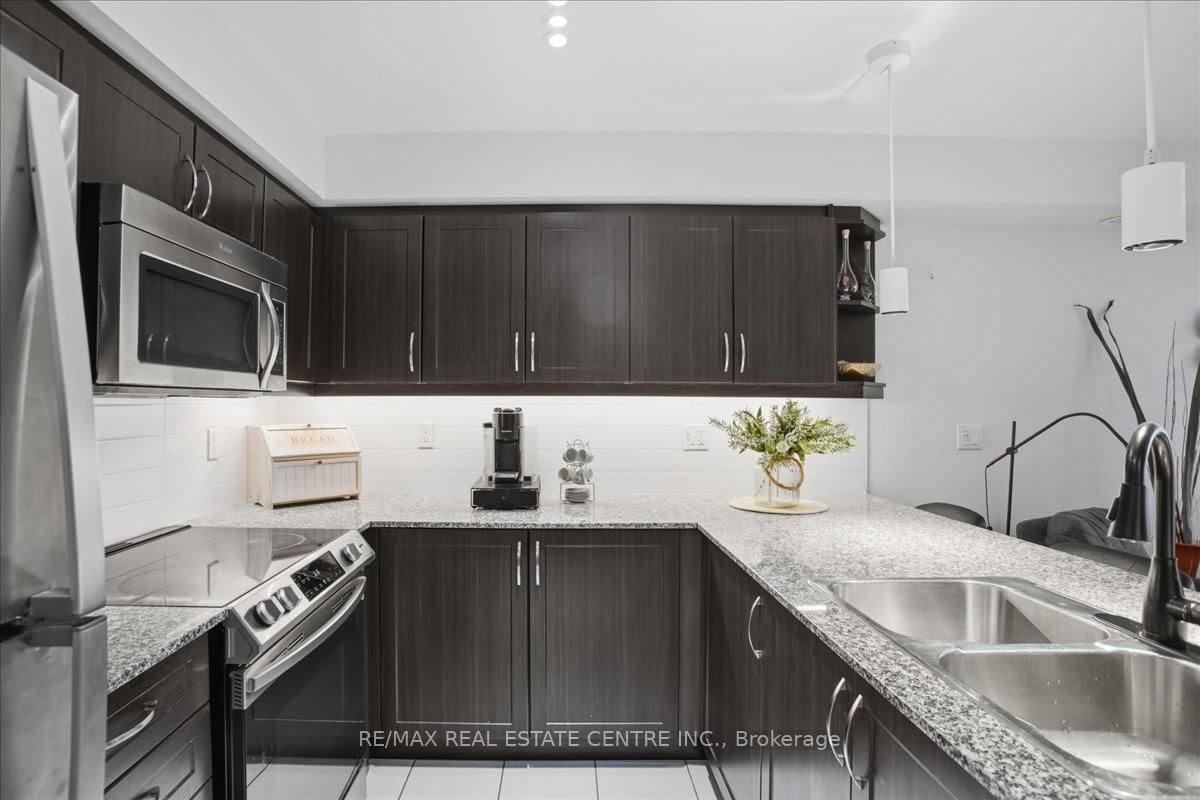 Photo 7 of Unit 307, 132 Widdicombe Hill Blvd, Etobicoke, Willowridge-Martingrove-Richview — HOMEH