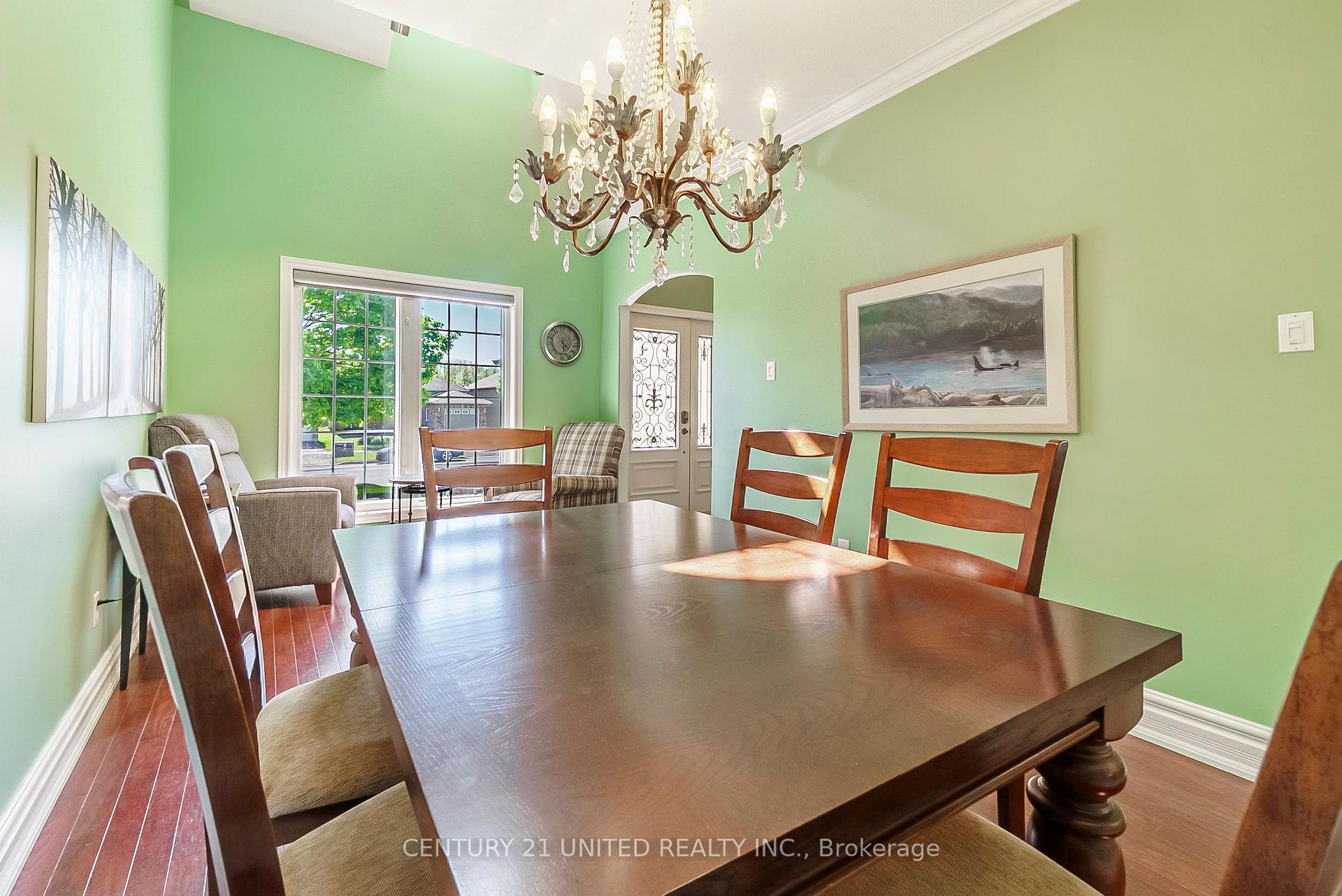 Photo 9 of 2416 Denure Drive, Peterborough, Monaghan Ward 2 — HOMEH