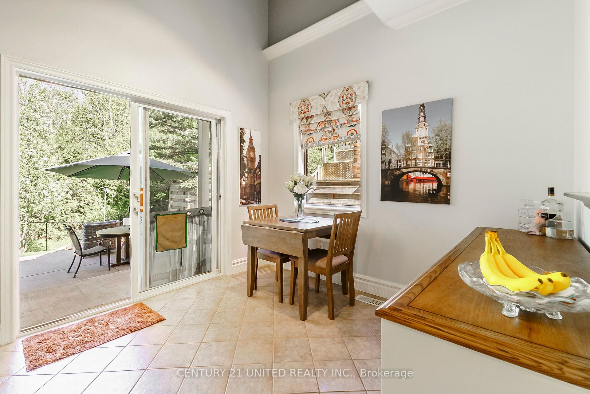 Photo 12 of 2416 Denure Drive, Peterborough, Monaghan Ward 2 — HOMEH