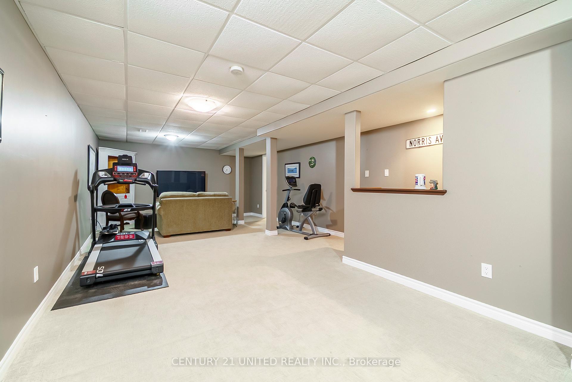 Photo 28 of 2416 Denure Drive, Peterborough, Monaghan Ward 2 — HOMEH