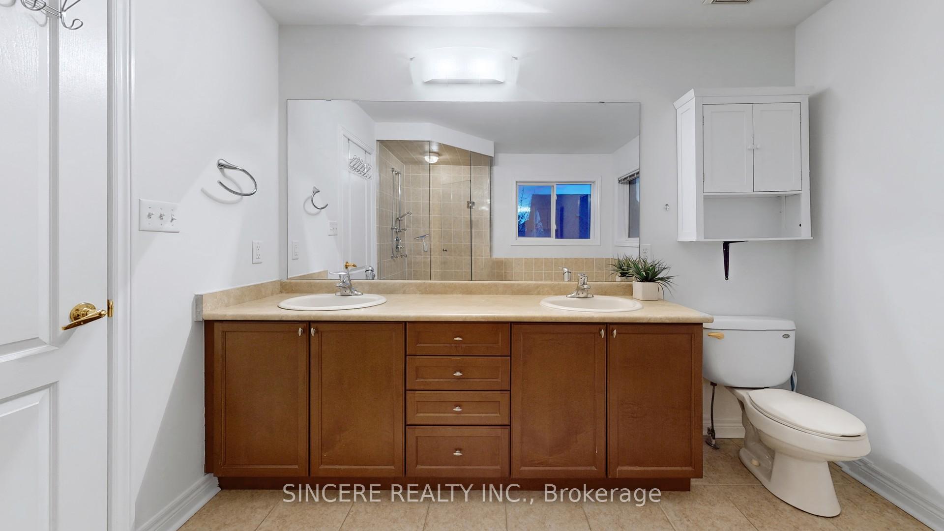 Photo 25 of 87 Rockland Crescent, Whitby, Brooklin — HOMEH