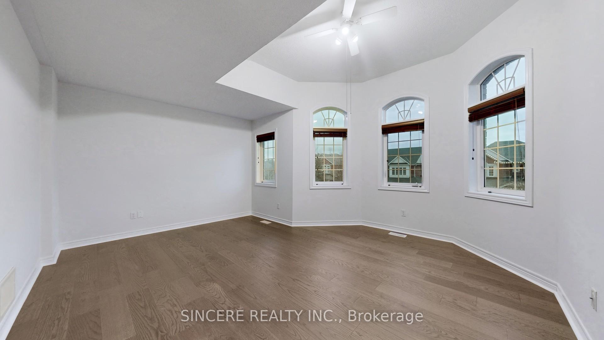 Photo 28 of 87 Rockland Crescent, Whitby, Brooklin — HOMEH