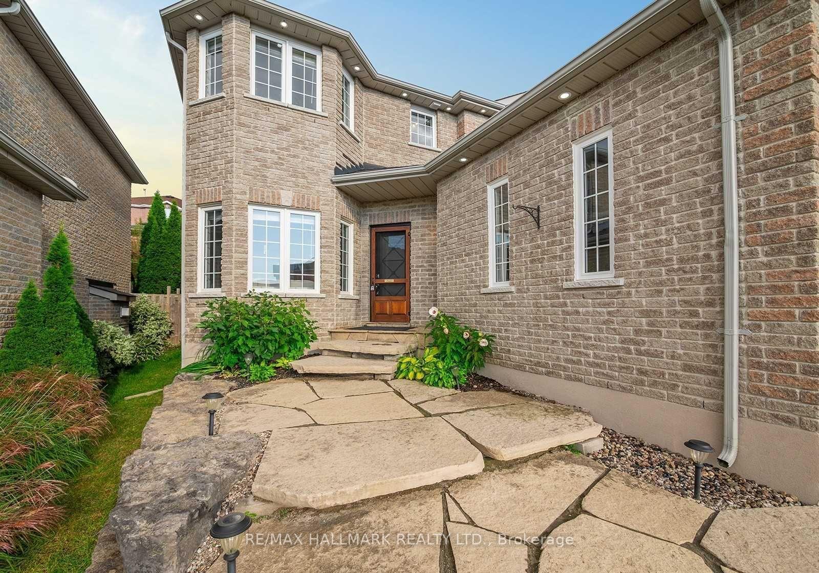 Photo 26 of 17 Silver Trail, Barrie, Ardagh — HOMEH