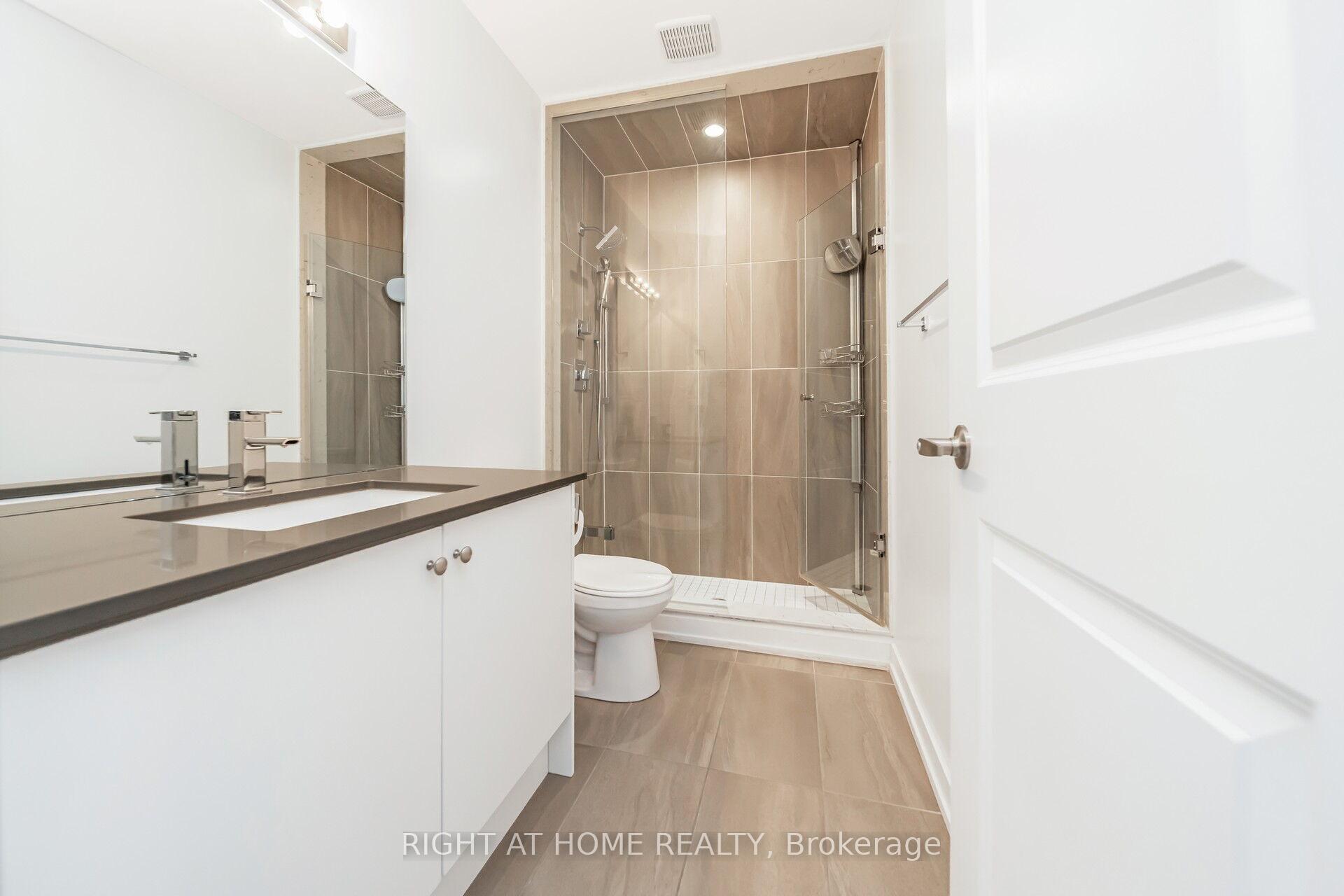 Photo 8 of 10 Engel Street, Vaughan, Vaughan Grove — HOMEH