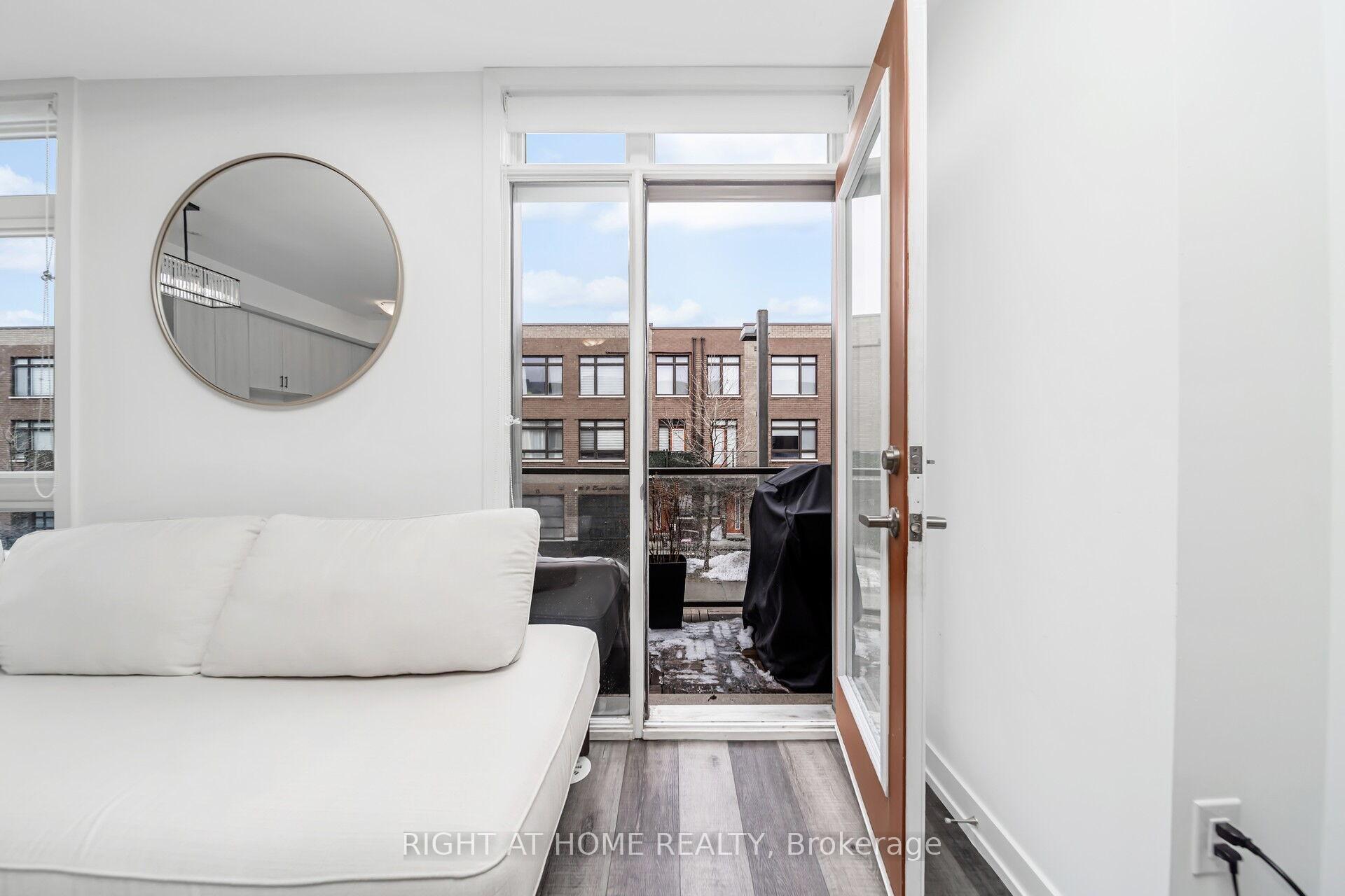 Photo 26 of 10 Engel Street, Vaughan, Vaughan Grove — HOMEH