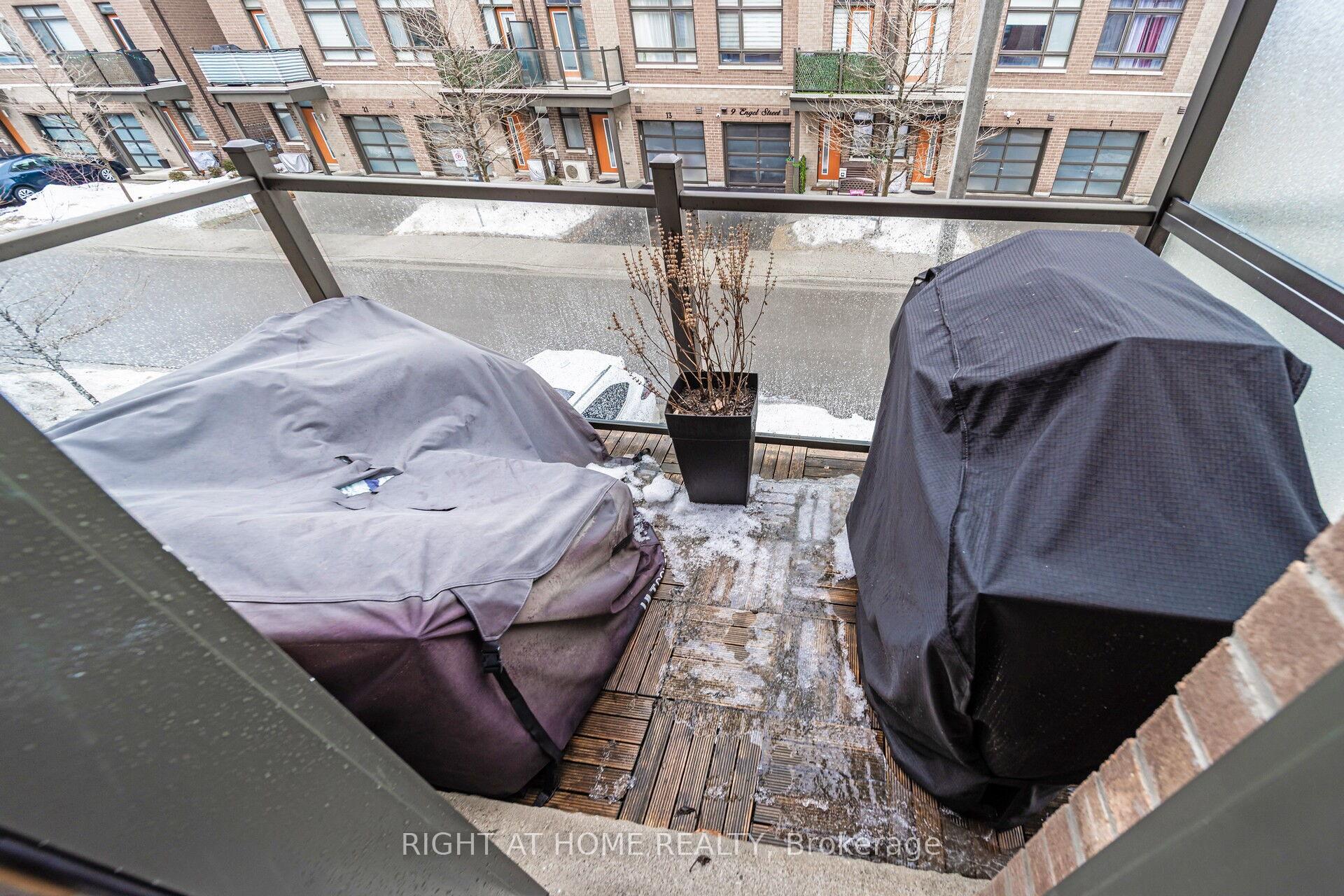 Photo 28 of 10 Engel Street, Vaughan, Vaughan Grove — HOMEH