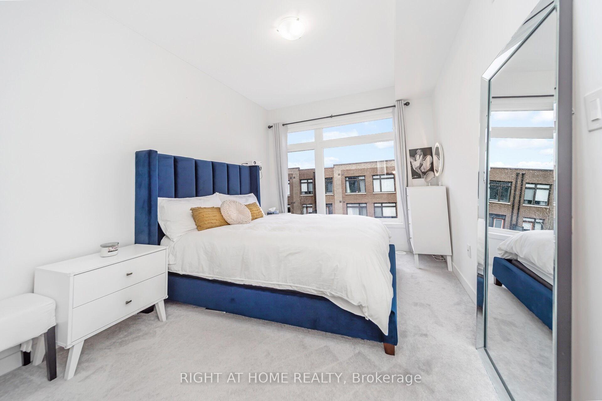 Photo 34 of 10 Engel Street, Vaughan, Vaughan Grove — HOMEH