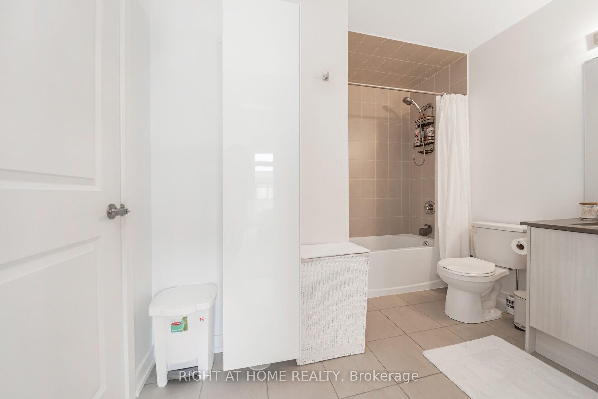 Photo 37 of 10 Engel Street, Vaughan, Vaughan Grove — HOMEH