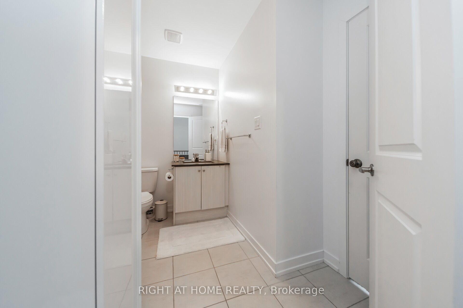 Photo 38 of 10 Engel Street, Vaughan, Vaughan Grove — HOMEH