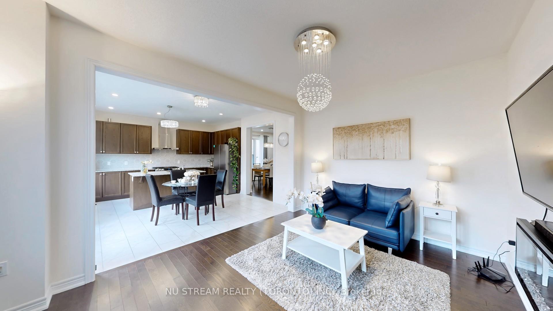 Photo 4 of 64 Beaverdams Drive, Whitby, Rural Whitby — HOMEH
