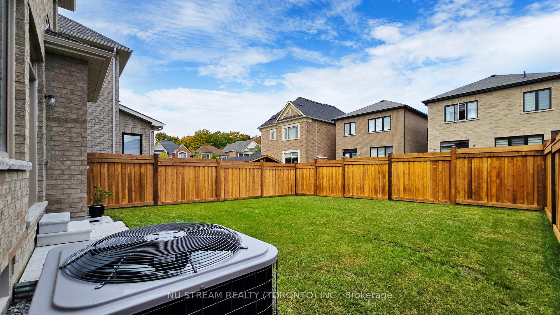Photo 40 of 64 Beaverdams Drive, Whitby, Rural Whitby — HOMEH