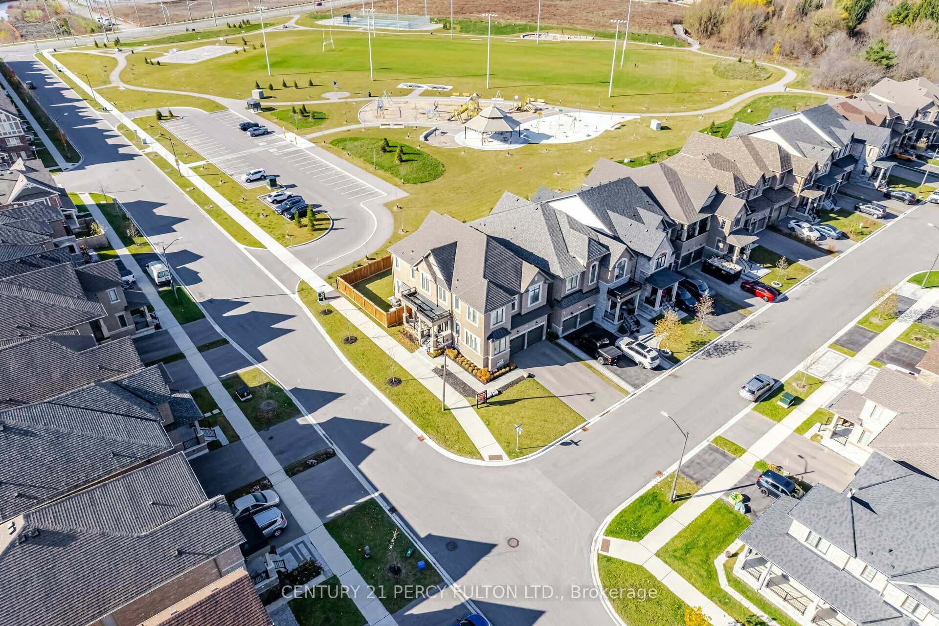 Photo 2 of 2 Capstan Court, Whitby, Lynde Creek — HOMEH