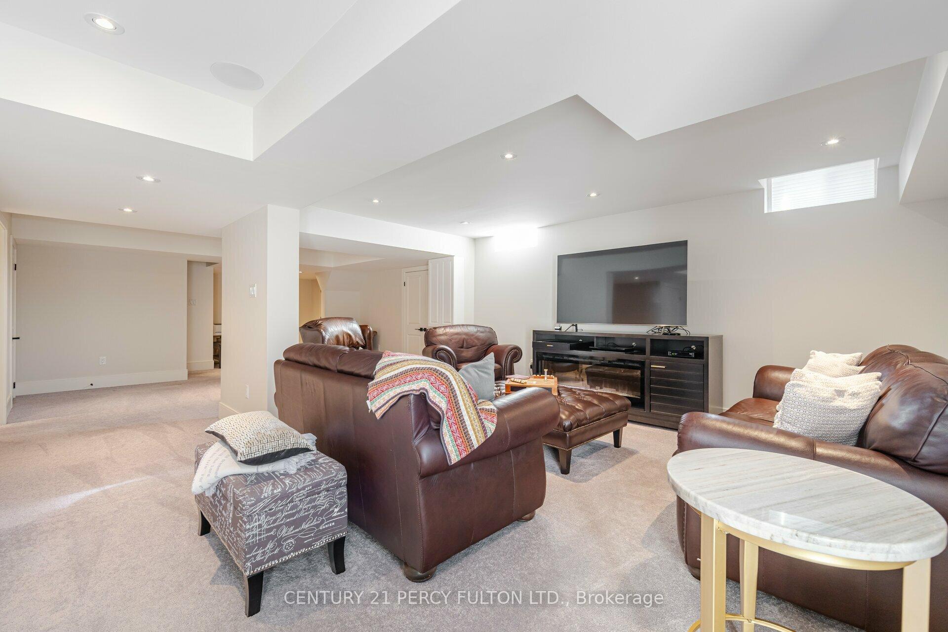 Photo 32 of 2 Capstan Court, Whitby, Lynde Creek — HOMEH