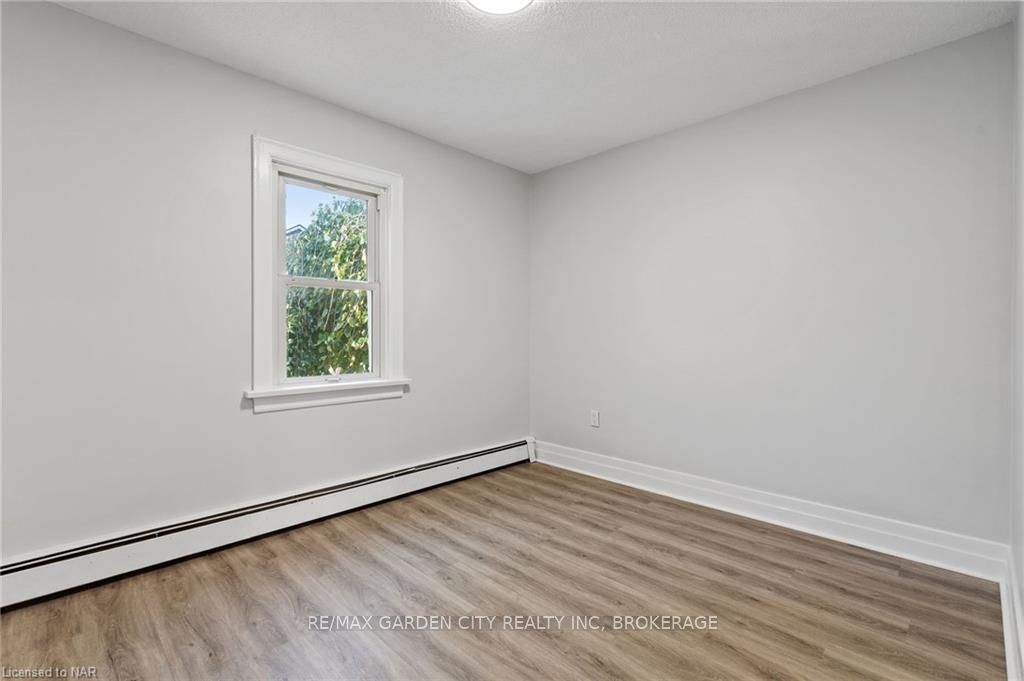 Photo 12 of 528 South Pelham Road, Welland, Prince Charles — HOMEH