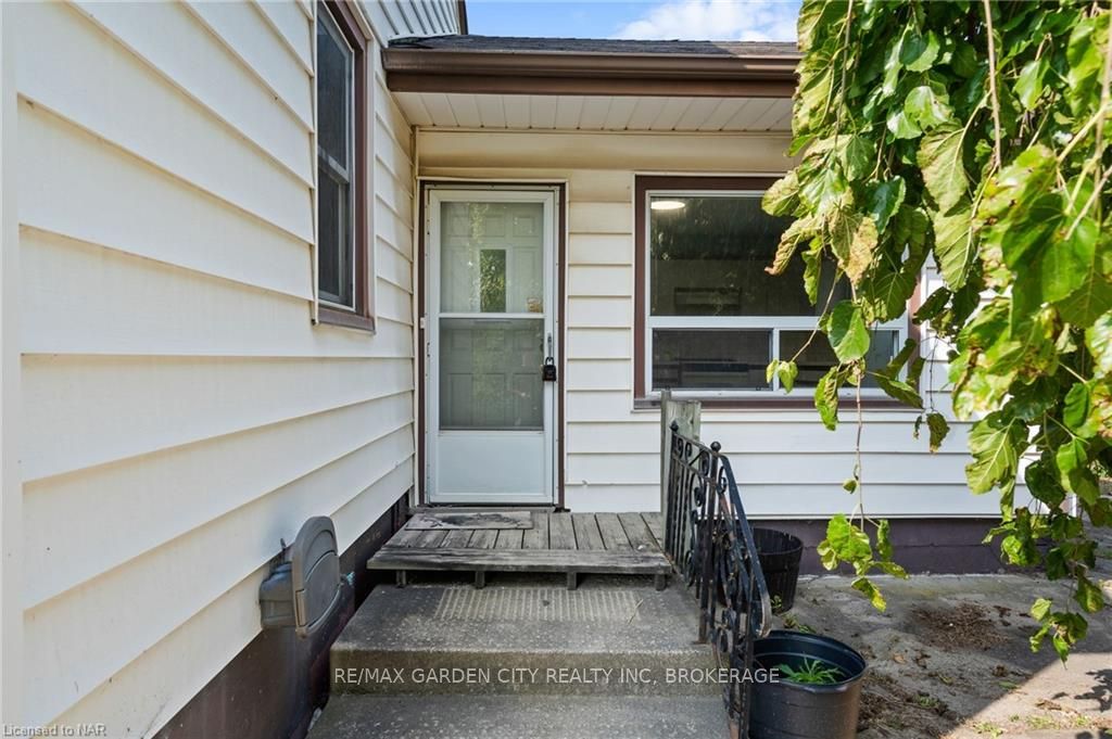 Photo 19 of 528 South Pelham Road, Welland, Prince Charles — HOMEH