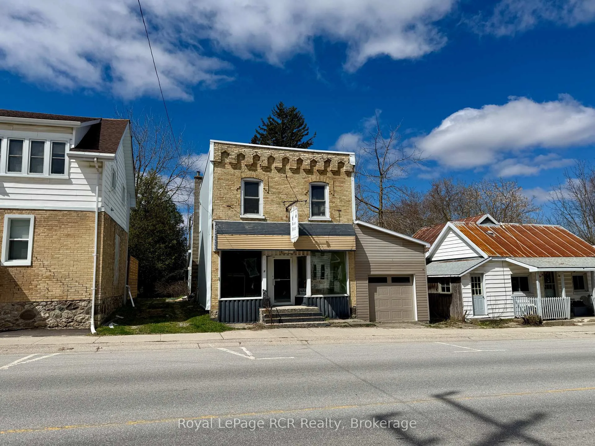 Photo 27 of 4 Main Street N, Brockton — HOMEH