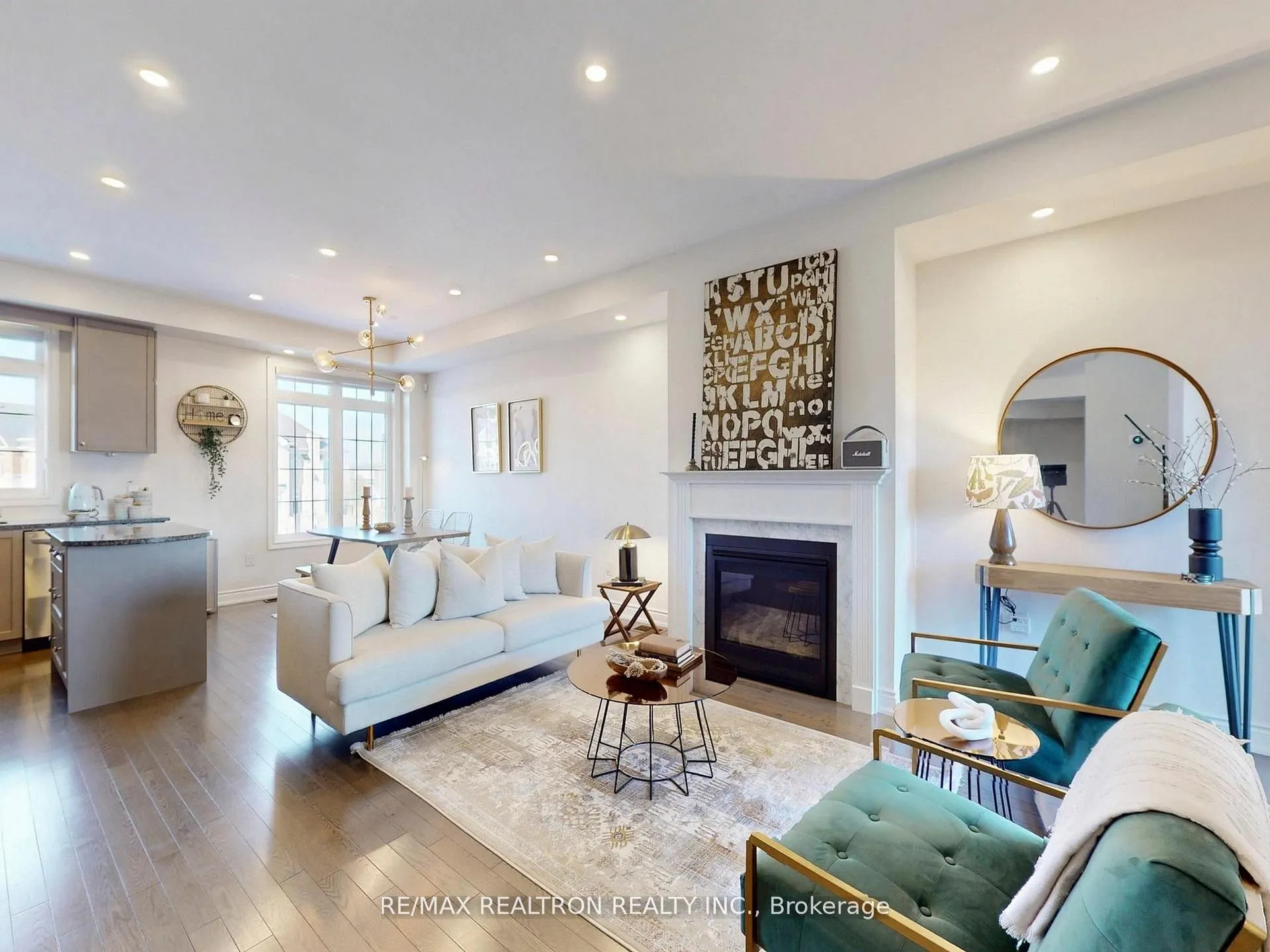 Photo 5 of 6 Oakmore Lane, Brampton, Bram West — HOMEH
