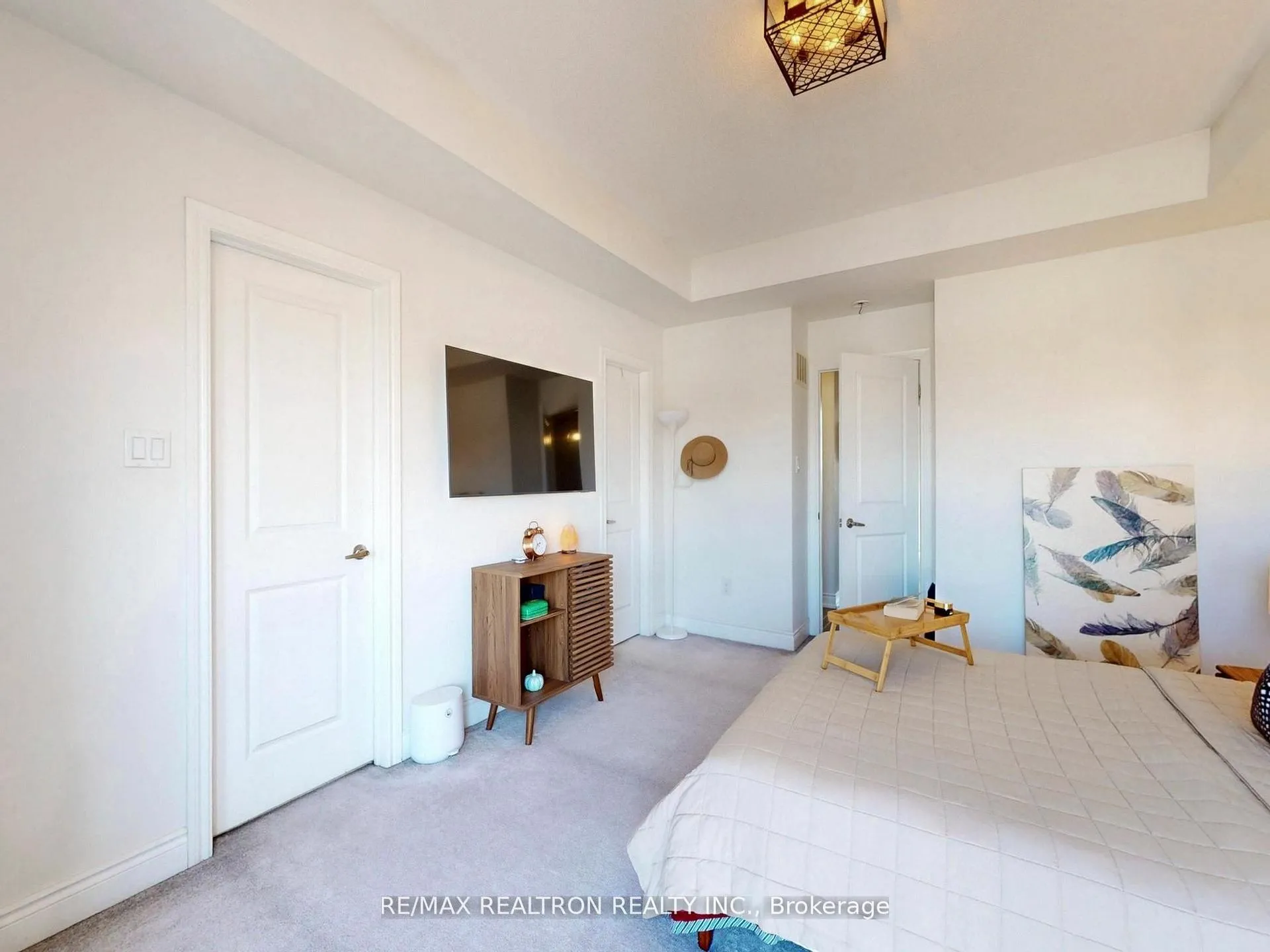 Photo 22 of 6 Oakmore Lane, Brampton, Bram West — HOMEH