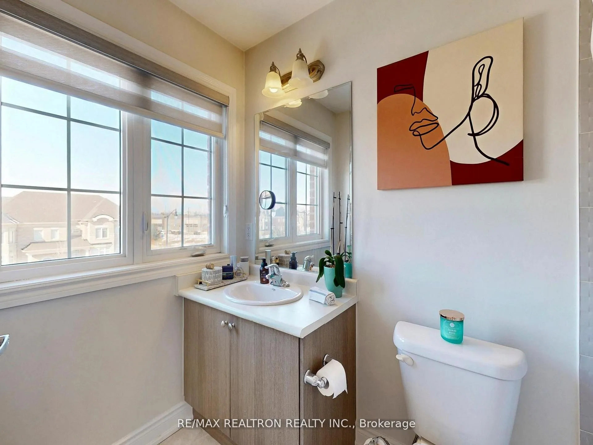 Photo 25 of 6 Oakmore Lane, Brampton, Bram West — HOMEH