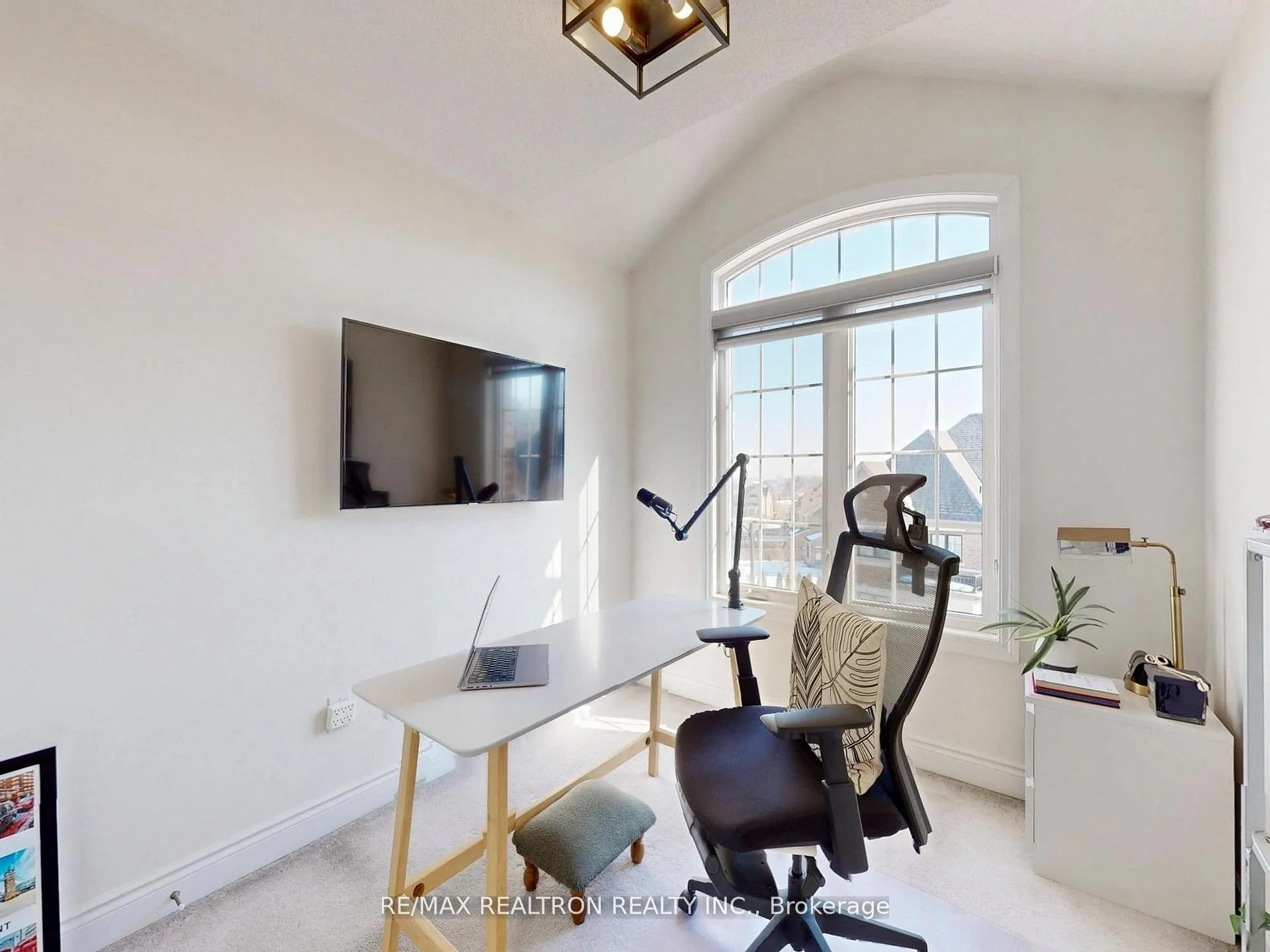 Photo 27 of 6 Oakmore Lane, Brampton, Bram West — HOMEH