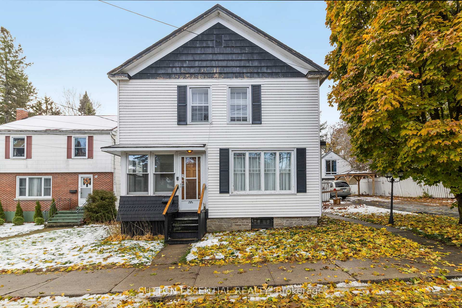 Photo 1 of 36 Ann Street, Brockville — HOMEH