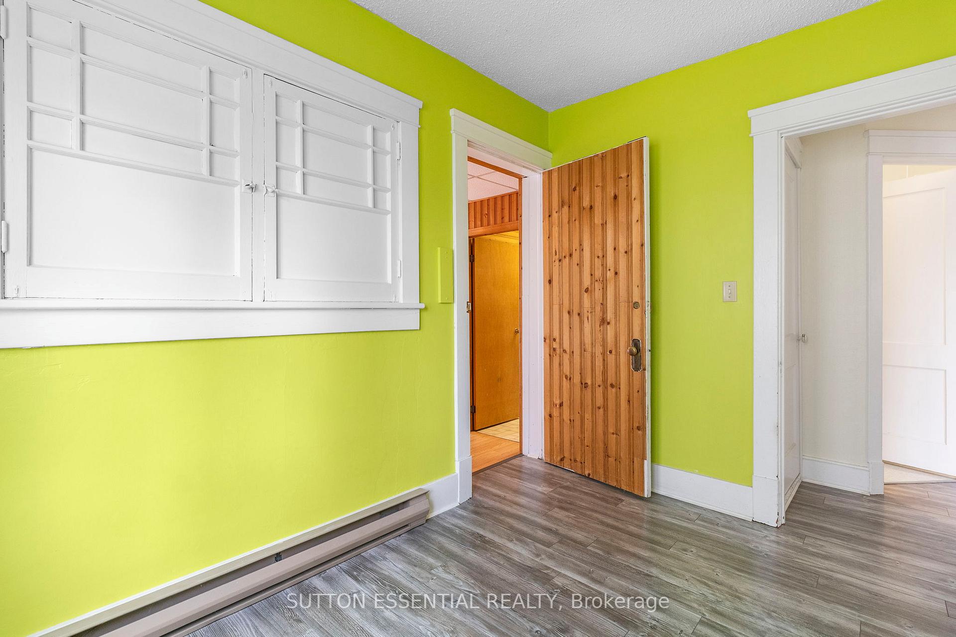 Photo 15 of 36 Ann Street, Brockville — HOMEH