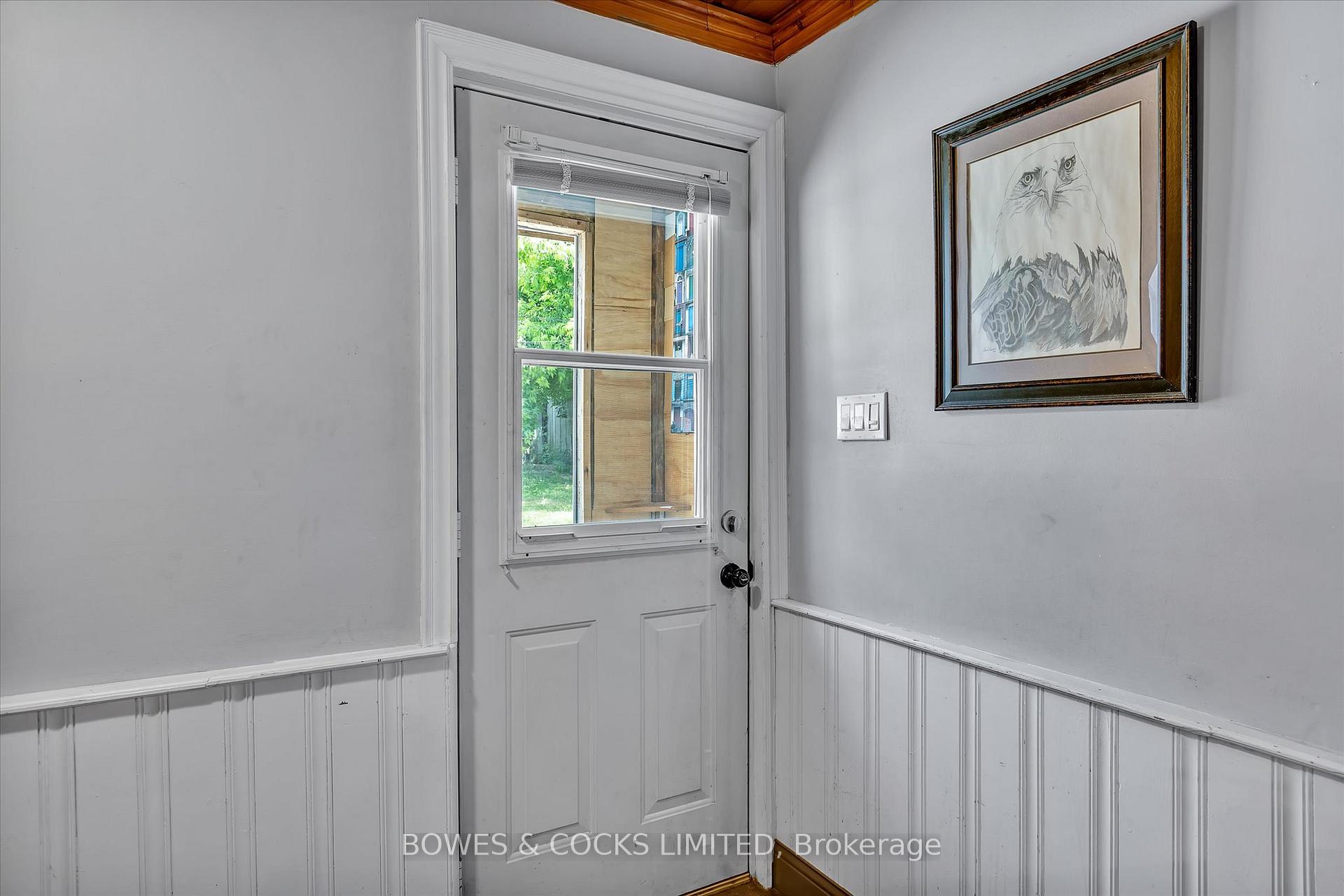 Photo 7 of 344 McDonnel Street, Peterborough, Town Ward 3 — HOMEH