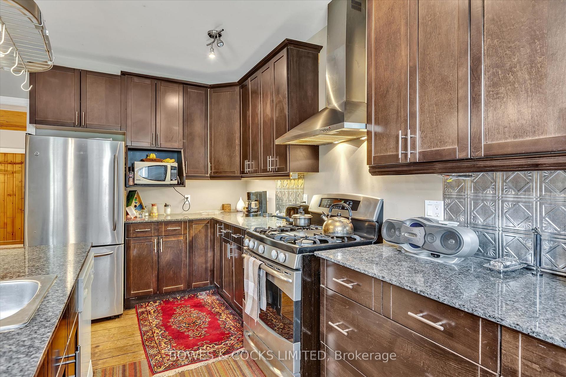 Photo 16 of 344 McDonnel Street, Peterborough, Town Ward 3 — HOMEH