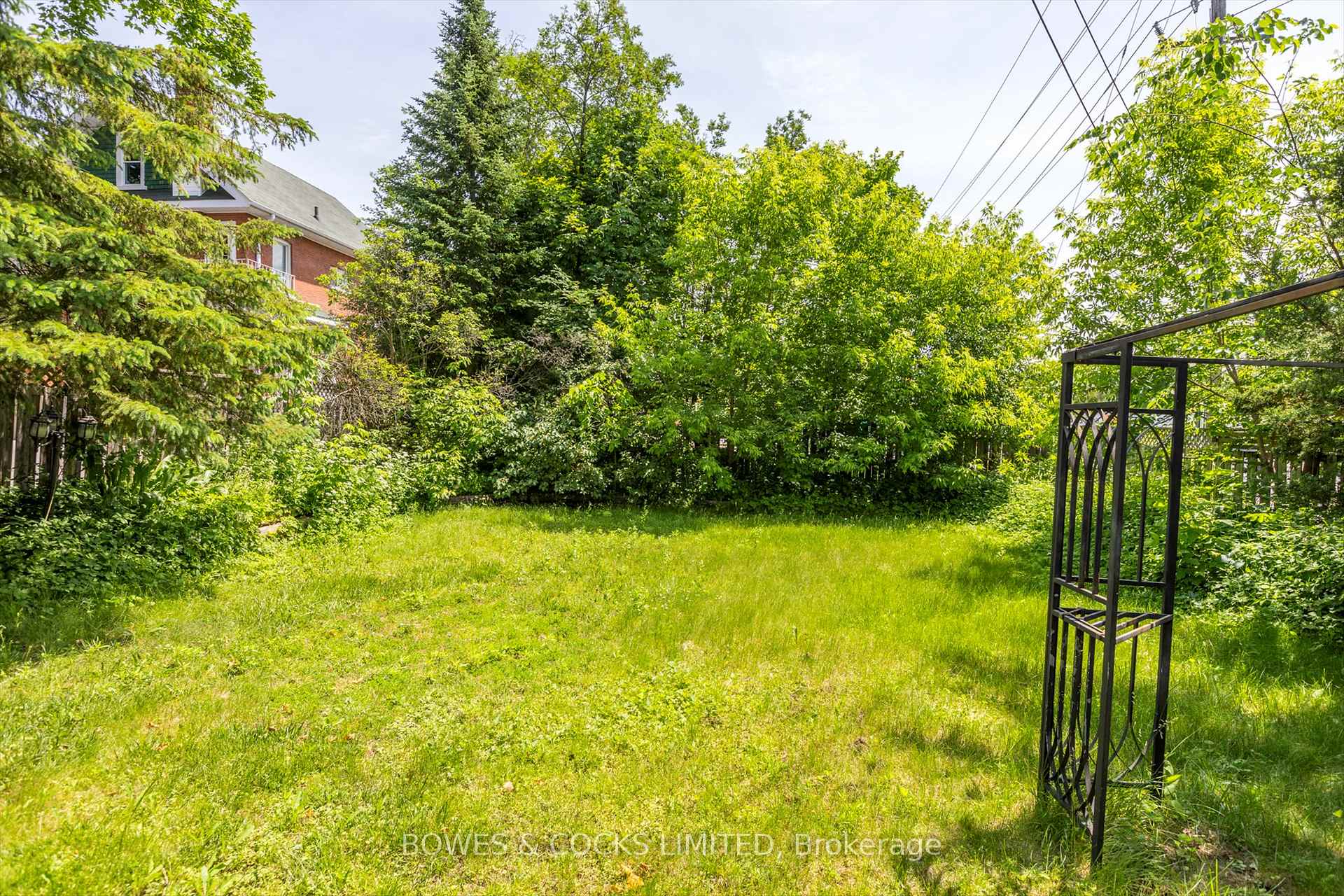 Photo 49 of 344 McDonnel Street, Peterborough, Town Ward 3 — HOMEH