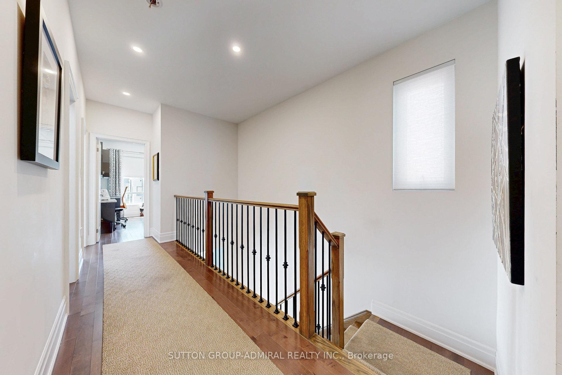 Photo 32 of 12 Carrville Woods Circle, Vaughan, Patterson — HOMEH