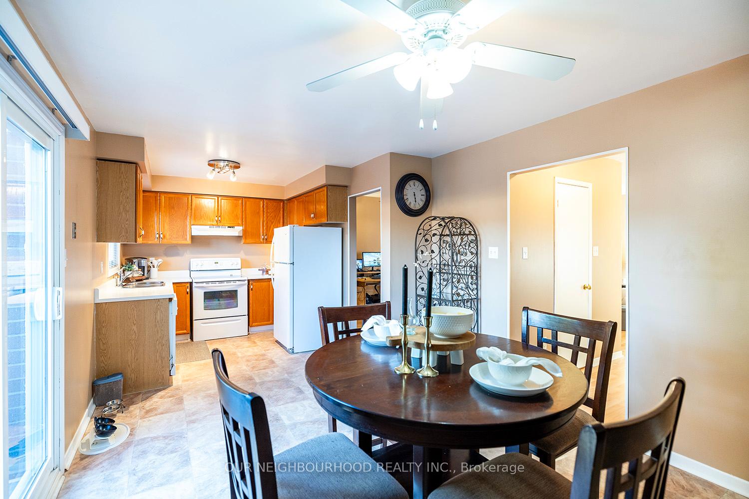 Photo 4 of 35 Woodstone Place, Whitby, Pringle Creek — HOMEH